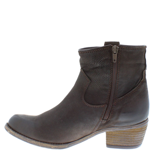 Wrangler Carson Ring Women's Leather Western Ankle Boots