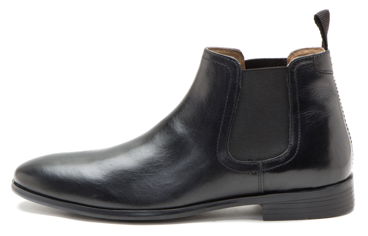 Red Tape Crick Beeston Men's Leather Pull On Chelsea Boots