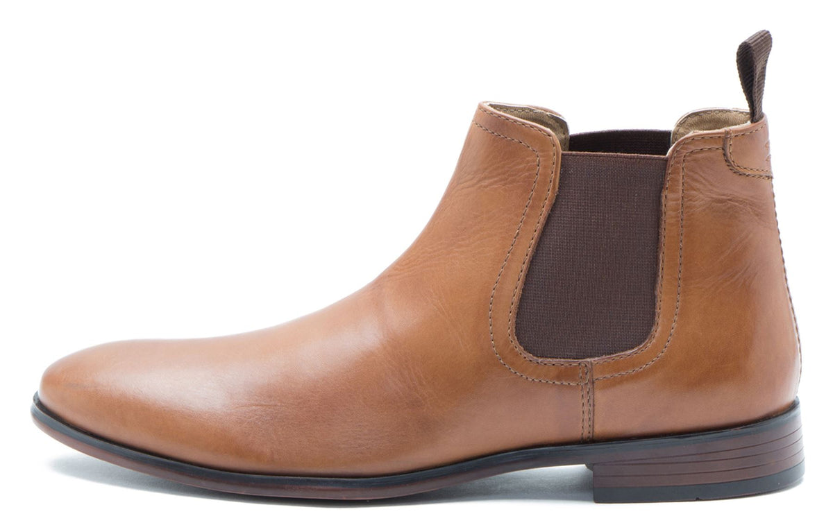 Red Tape Crick Beeston Men's Leather Pull On Chelsea Boots